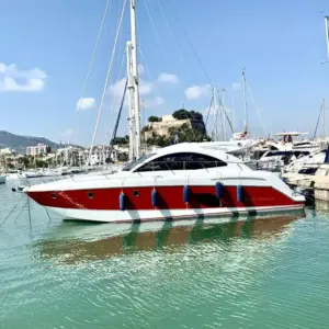 Alquiler Barcos La Herradura - Marina Del Este. Montecarlo 42S