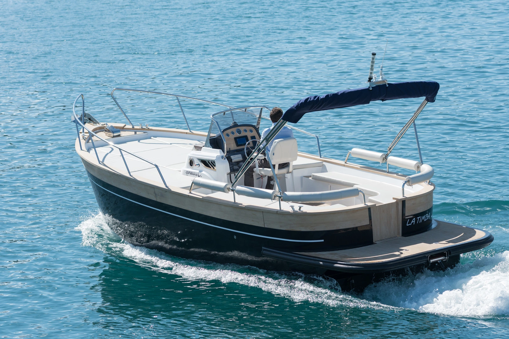 Distribuidor Oficial de Girbau Boats